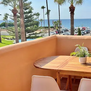 - Alicate Beachfront - 5 Apartment